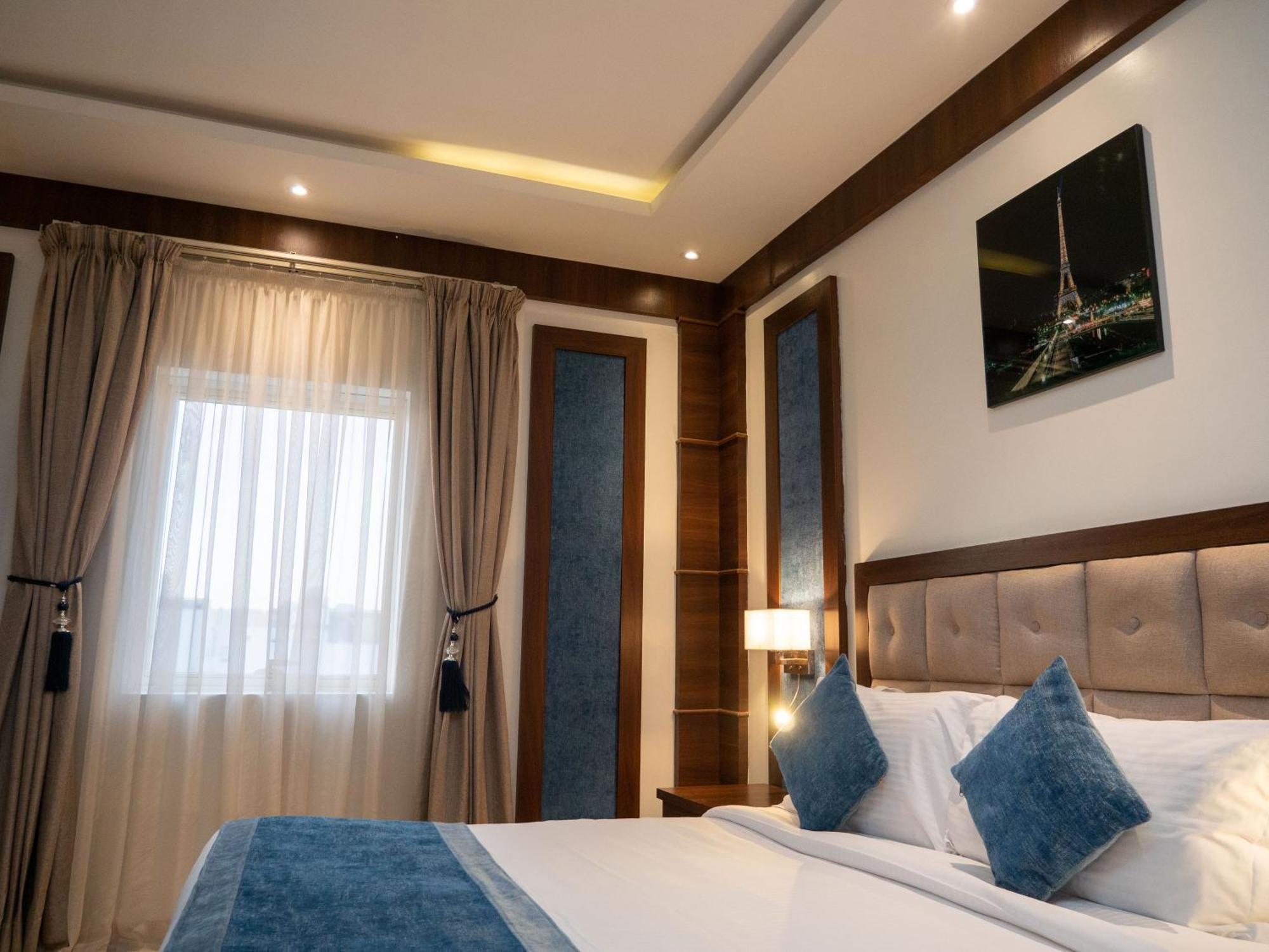 Innyar Hotel Riyadh Exterior photo